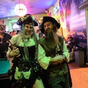 Meet your Posher, Jake